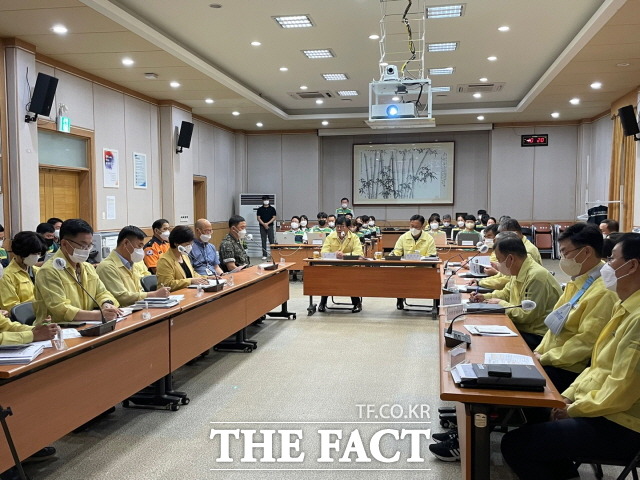 장흥군이 2022년 울지연습 위기관리 역량강화 회의를 진행하고 있다/장흥군 제공