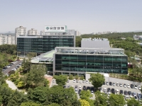  유한양행, 퇴행성디스크 치료제 '레메디스크' 美 임상 3상 첫 환자 투여