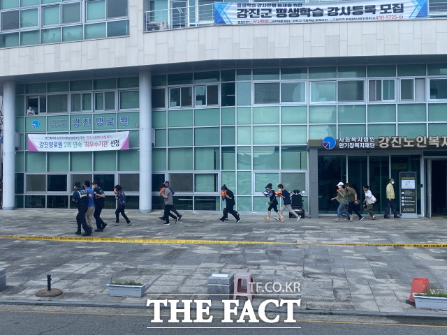 강진군이 군민 안전을 위한 을지연습 실제 훈련을 실시했다/강진군 제공