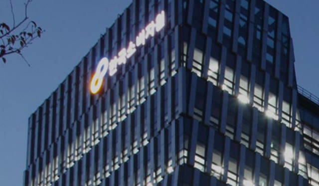 30일 한국소비자원은 온라인에서 유통되는 충전기 제품 중 해외에서 들여온 일부 제품이 국내 기준에 맞지 않는 것으로 확인했다. /한국소비자원 홈페이지 갈무리