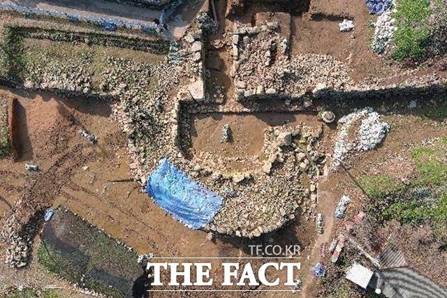 홍성군 결성읍성 정비사업의 최대 난제였던 ‘동문지 문루 건립’에 대한 현상변경 심의가 지난달 26일 충남도 문화재소위원회에서 통과됐다. / 홍성군 제공