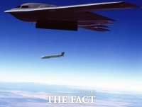  미 B-2 폭격기 스텔스 순항미사일 재즘-ER탑재...중국 해군 함정 어쩌나