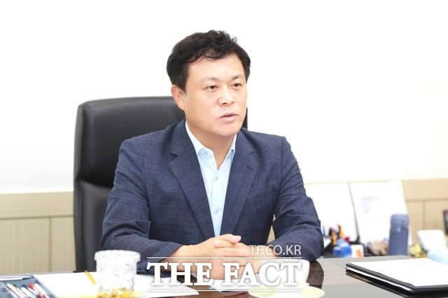 이학수 시장은 “각종 사업장과 위험지역, 시설물 등에 대한 특별점검과 관리, 우 · 오수관과 맨홀 긴급 점검, 긴급상황에 대비한 신속한 대응조치 매뉴얼(manual) 점검 등 태풍 대비에 만전을 다 해 달라”고 요청했다. / 정읍시 제공