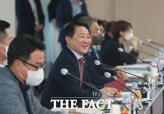 서철모 대전 서구청장이 공약 실천계획 보고회를 주재하고 있다. / 대전 서구제공