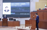  이장우 대전시장 '트램 급전 배터리보다 지면 급전‧수소 검토'