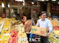  김동연 경기지사, 추석 맞이 민생 행보‥안양 전통시장 방문