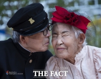  해남군 '청춘 어게인'...꽃 노년 기억 사진 전시회 개최