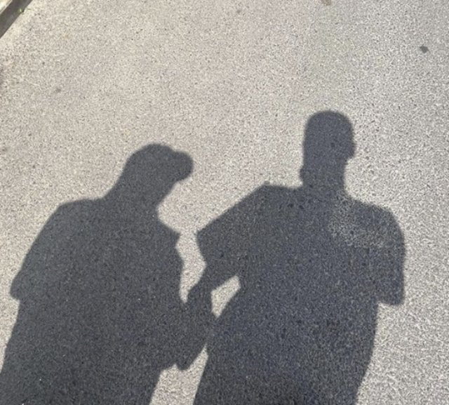허니제이가 남자친구와 함께 찍은 사진을 공개했다. /허니제이 SNS
