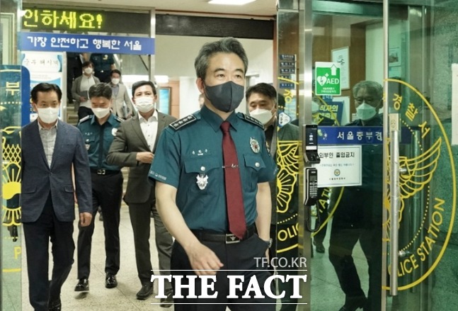 윤희근 경찰청장은 ‘신당역 역무원 살해 사건’의 철저한 수사를 당부하며 희생된 피해자와 유족께 깊은 애도의 말씀을 드린다고 밝혔다./경찰청 제공