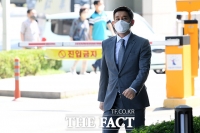  '검사 술접대' 1심 선고 연기…김봉현 불출석