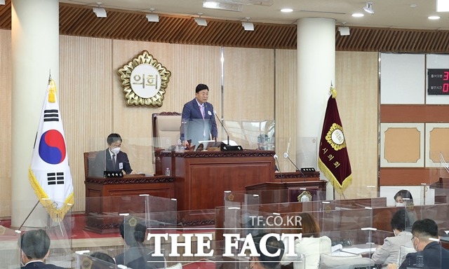 고양특례시의회는 제267회 제1차 정례회 제1차 본회의에서 조정대상지역 해제를 촉구하는 결의문을 만장일치로 채택했다./고양특례시의회 제공