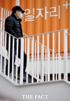  '늙어가는 한국' 고령인구 900만 첫 돌파…3년 뒤 초고령사회 진입