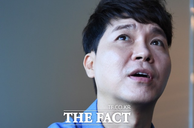 박수홍 법률대리인 측에 따르면 전날 부친에게 폭행을 당한 방송인 박수홍이 이번 주 방송 녹화 스케줄을 예정대로 진행할 전망이다. /더팩트 DB