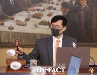  10년 만에 기준금리 3% 시대 왔다…또 빅스텝에 '영끌족' 곡소리
