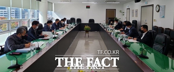 충북지방중소벤처기업청은 13일 충북지역 중소기업지원협의회를 열었다. /충북지방중소벤처기업청.