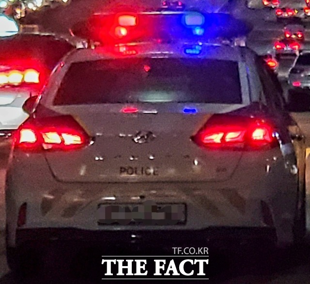 사고 현장에서 구호조치를 돕던 20대 남성이 화물차에 치여 숨지는 안타까운 사고가 발생했다.(사진은 기사와 무관함) 장성=이병석 기자