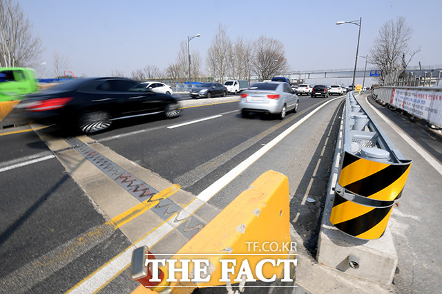전북 군산시가 오는 20일부터 21일까지 2022년 전국 도로 교통량 조사를 추진한다. /더팩트DB