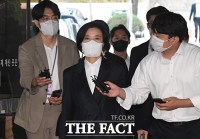  '10억 뇌물 의혹' 이정근 전 민주 사무부총장 구속기소