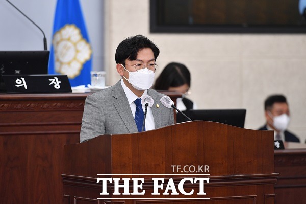 충북 청주시의회 재정경제위원회 소속 한재학 시의원이 고향사랑기부제의 전략적 방안 마련을 촉구했다. /청주시의회.