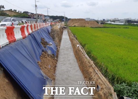 충북 청주시는 ‘아름다운 웨딩홀~고은삼거리’ 간 도로를 기존 2차선에서 4차선으로 늘리는 공사를 추진 중이라고 20일 밝혔다. /청주시.