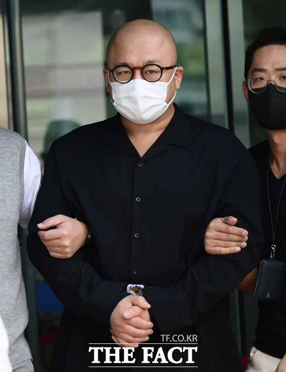 마약 투약 혐의를 받는 작곡가 겸 사업가 돈스파이크 (45·본명 김민수)가 구속기소됐다./이새롬 기자
