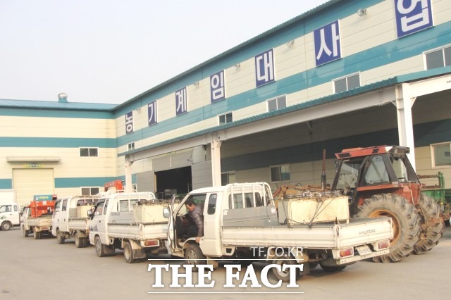 정읍시농업기술센터 관계자는 “농기계는 편리하고 능률적이지만 잘못 사용하거나 관리하면 사고의 원인이 될 수 있음을 명심하고 안전 수칙을 준수해 소중한 인명과 재산을 보호하도록 노력해 달라”고 당부했다. / 정읍시농업기술센터 제공