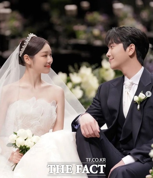 김연아와 고우림이 지난 22일 결혼식을 올렸다./김연아 인스타그램 캡처