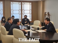  이재영 증평군수 유망 중소기업 유치에 잰걸음