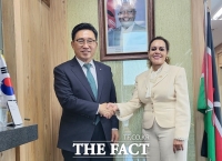  김춘진 aT 사장, 주한 케냐 대사와 농수산식품 교역 활성화 맞손