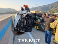  청주 방향 당진영덕고속도로서 역주행 사고… 3명 부상