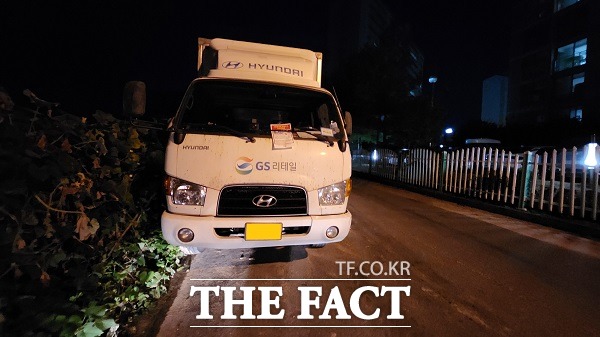 불법 밤샘주차 모습. /청주시.