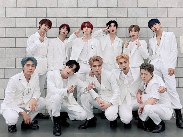 그룹 오메가엑스가 소속사 갑질 논란에 관한 입장을 밝혔다. /스파이어엔터테인먼트