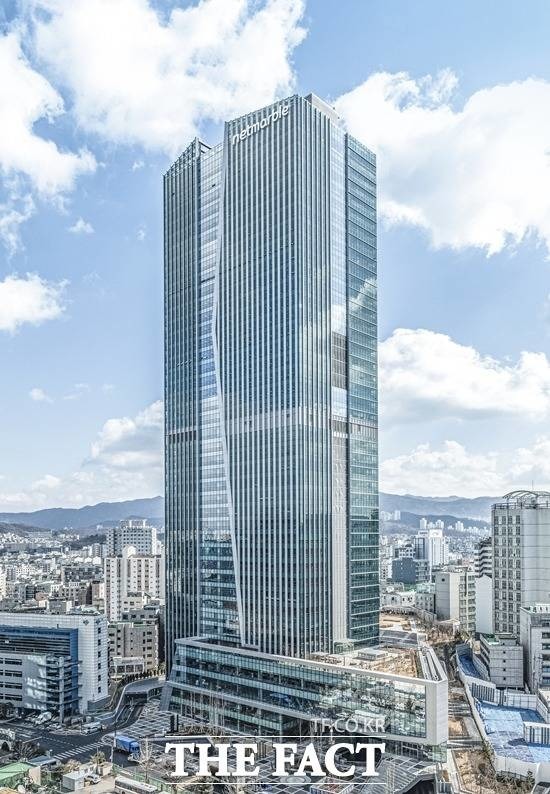 정수기업체 코웨이는 올해 3분기 연결기준 영업이익이 전년 동기 대비 0.8% 증가한 1651억 원으로 집계됐다고 9일 공시했다. /코웨이 제공