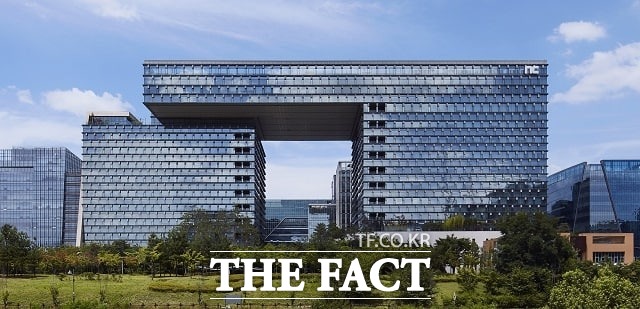 엔씨소프트는 3분기 매출 6042억 원, 영업이익 1444억 원, 당기순이익 1820억 원을 기록했다. /엔씨소프트 제공