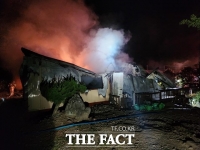  새벽시간 서귀포 표선면 주택 화재…1명 중상