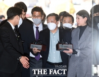  정진상 구속 후 첫 검찰 조사…'구속적부심 청구 논의 중'