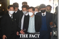  검찰, 경기도청 압수수색…정진상 이메일 확보