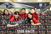  월드컵 맞아 '기네스x대한축구협회 스페셜 패키지' 출시[포토]