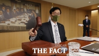  이창용 한은 총재, '최종금리 3.5% 전망…금리인하 논의는 시기상조'