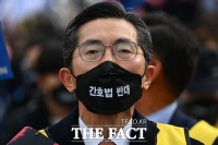  '간호법 반대' 마스크 쓴 이필수 대한의협회장 [포토]