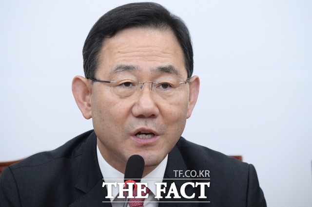 주호영 국민의힘 원내대표는 28일 국회에서 열린 비상대책위원회 회의에서 더불어민주당이 이상민 행정안전부 장관을 파면하라고 요구한 데 대해 국정조사를 할 이유가 없다고 말했다.