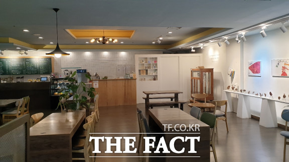 계룡문고 내 카페 / 대전=최영규 기자