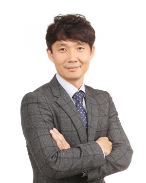 나사렛대 김정모 교수가 한국골프학회 제9대 학회장으로 선출됐다. / 대학 제공