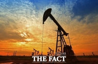  국제유가, 금리인상·강달러·주가하락에 3%대 하락...WTI 3.8%