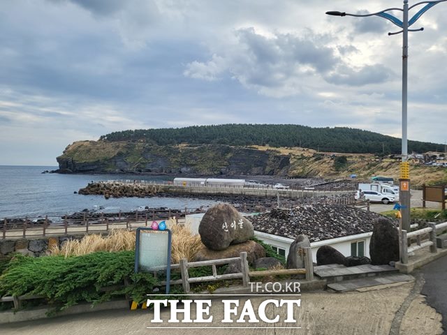 송악산. / 제주도 제공