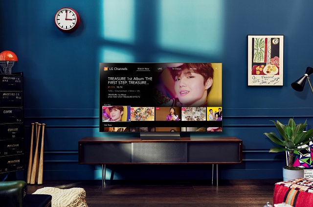 LG전자가 LG TV 사용자들에게 차별화된 가치를 제공하기 위해 독자적인 TV 운영체제 webOS가 탑재된 스마트 TV에서 무료로 콘텐츠를 제공하는 LG 채널 서비스를 대폭 확대·운영한다. /LG전자 제공