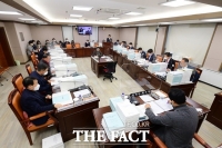  경남도의회 예결특위, 내년도 본예산 의결