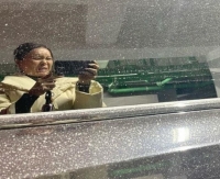  '어제 세차했는데'…백지영, '먼지 눈 테러'에 좌절