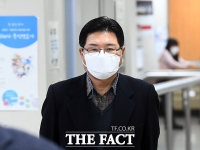  '뇌물수수·횡령' 홍문종 전 의원 징역 4년6개월 확정