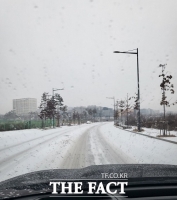  청주 오송제2생명과학산단 제설 안돼 출근길 시민 불편